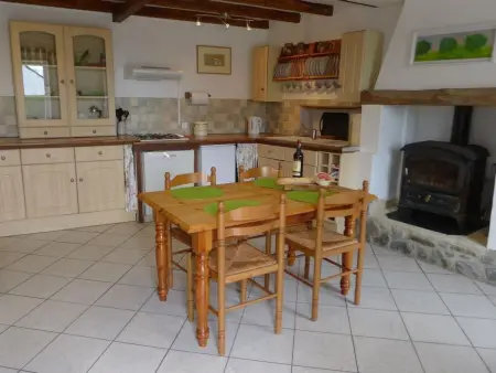 in Vesly mit Beheiztem gemeinsamem Pool, Maison 5 personnes à Bretteville sur Ay - Photo 7