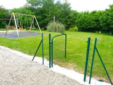 in Vesly mit Beheiztem gemeinsamem Pool, Maison 5 personnes à Bretteville sur Ay - Photo 16