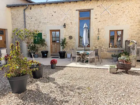 Deux granges aménagées 17 pers., piscine chauffée en Berry : photo 23