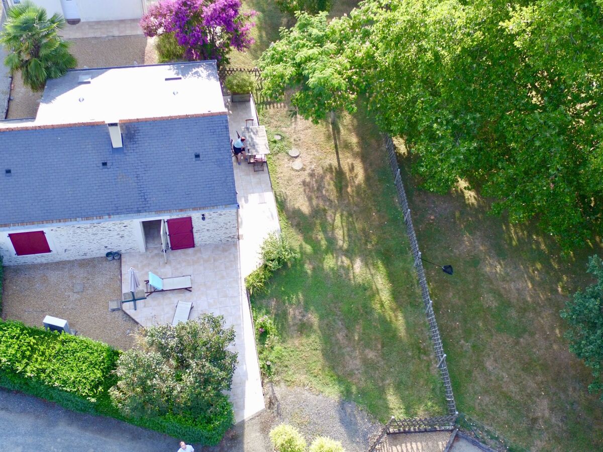 Au Bas Chalonge Gîte – Ancienne grange 8 hectares - Photo 3