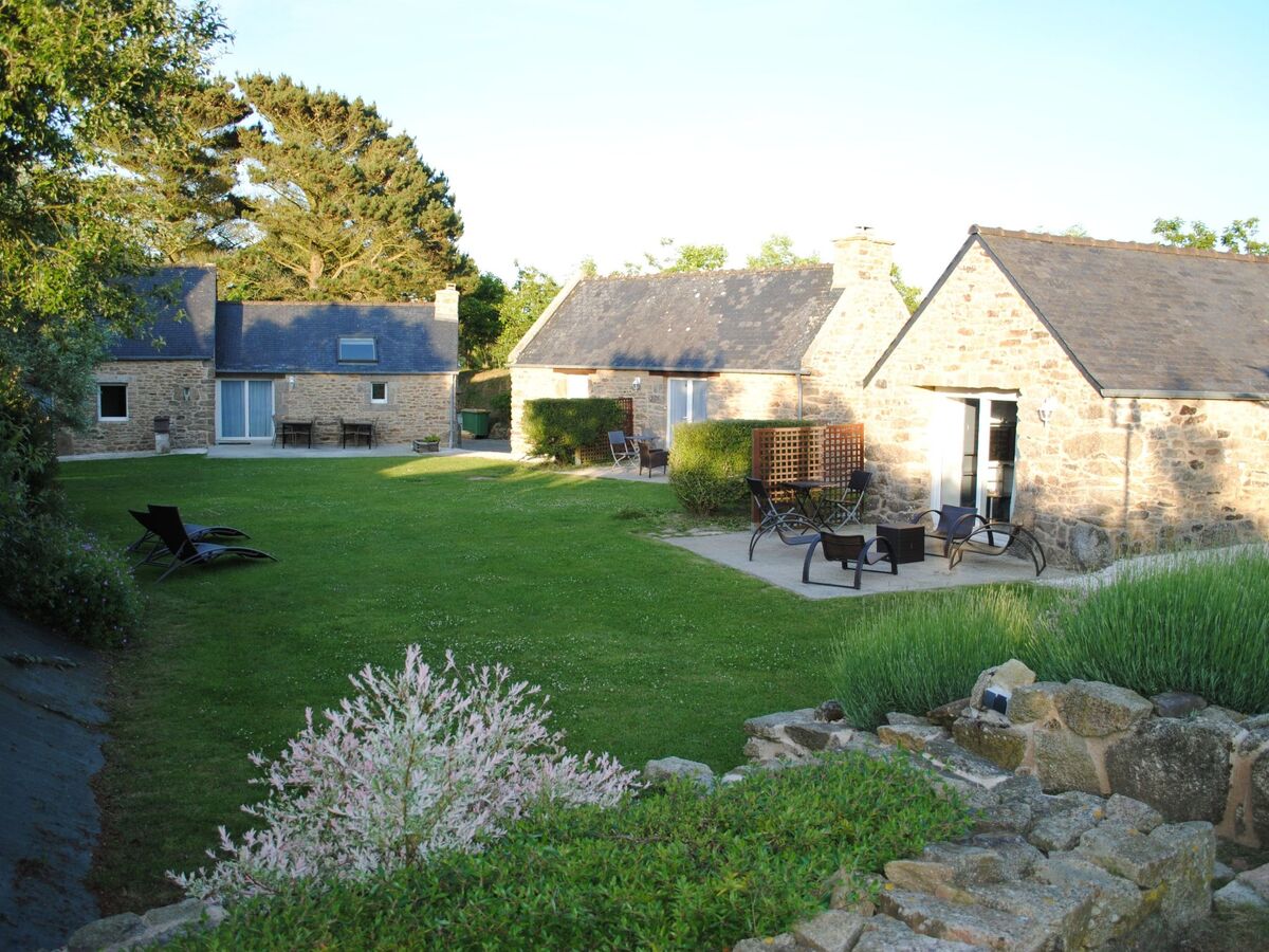 Ancienne ferme bretonne rénovée, piscine couverte chauffée - Photo 9