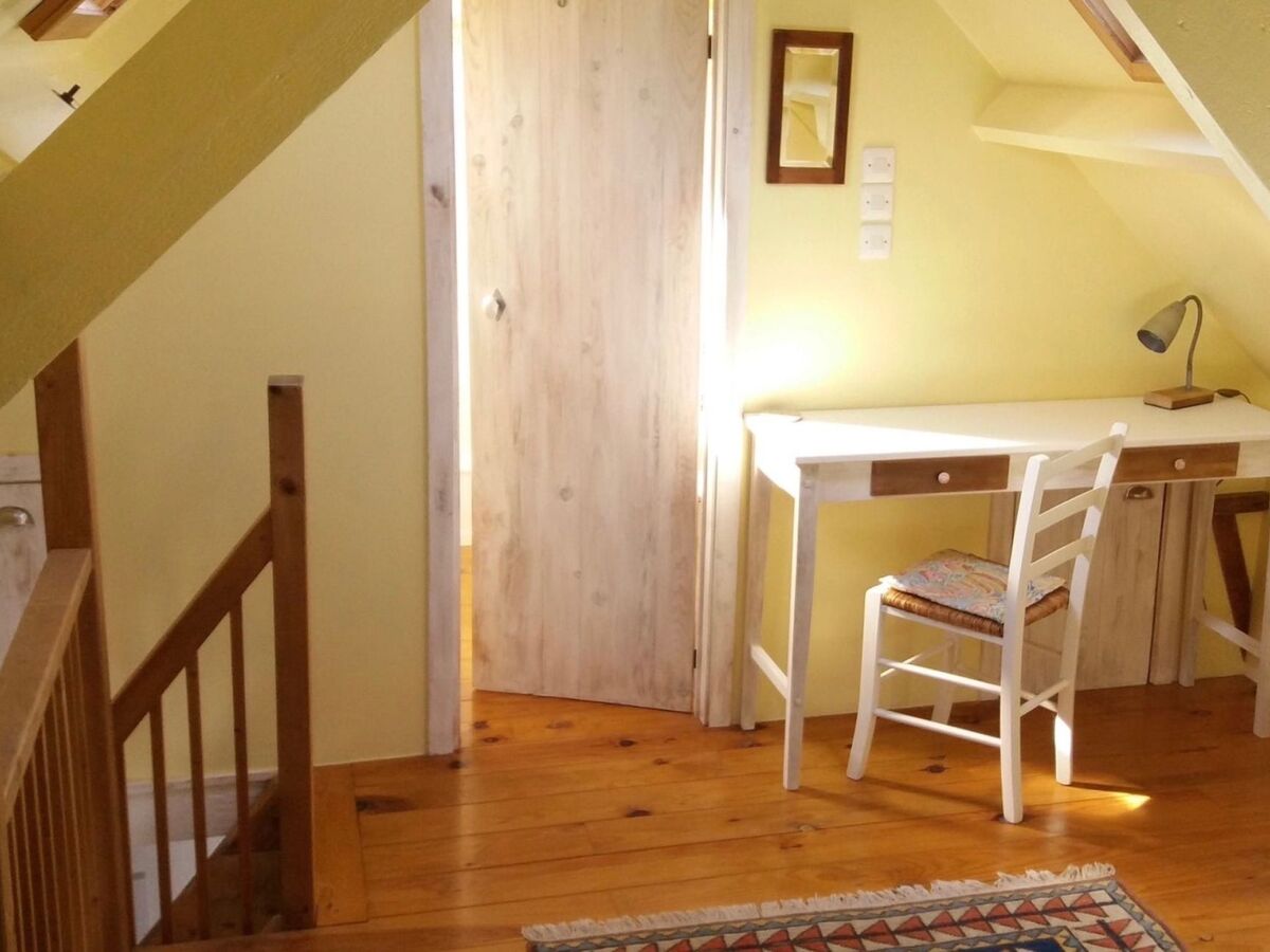Ti Bihan Galfrezenn, maison avec jardin à Gouarec - Photo 12
