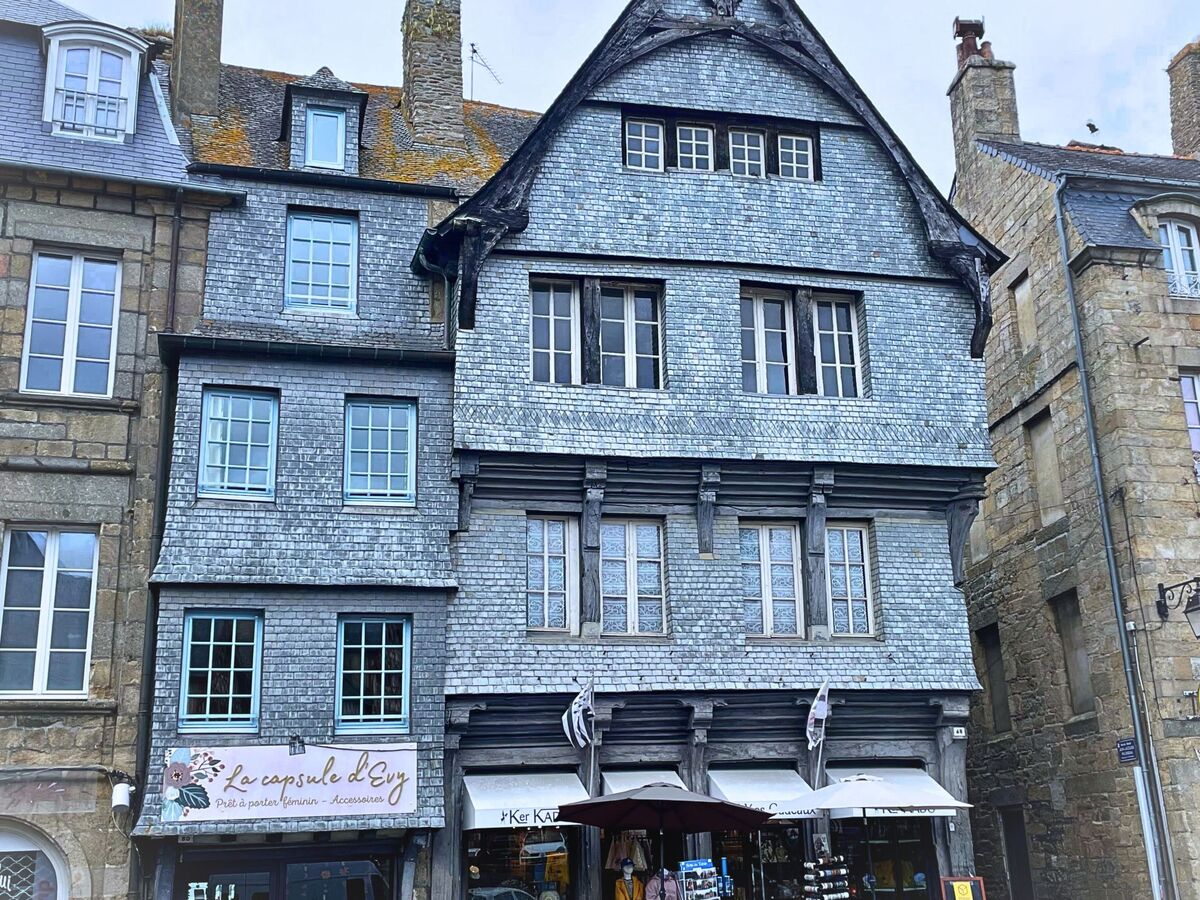 Maison de ville du 17e siècle au cœur historique - Photo 11
