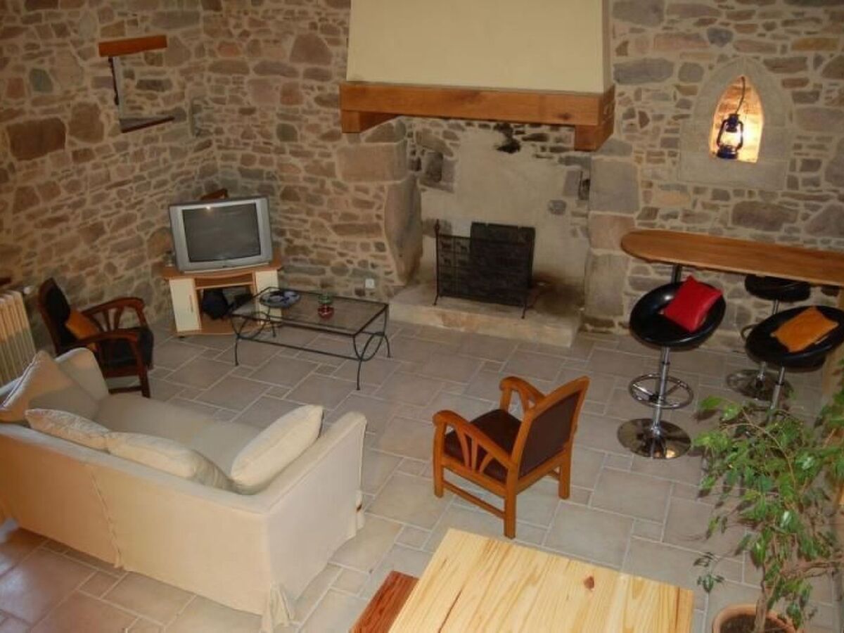 Longère en pierres de 1578, jardin 400m² à Lézardrieux - Photo 8