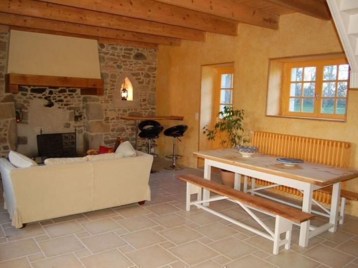 Longère en pierres de 1578, jardin 400m² à Lézardrieux - Photo 13