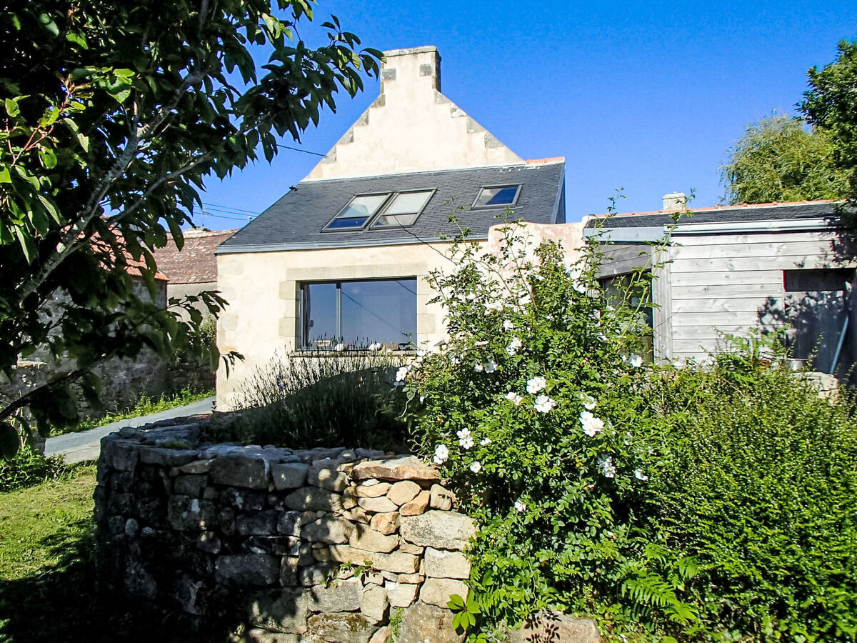 Maison bretonne rénovée avec vue mer à Plogoff - Photo 2