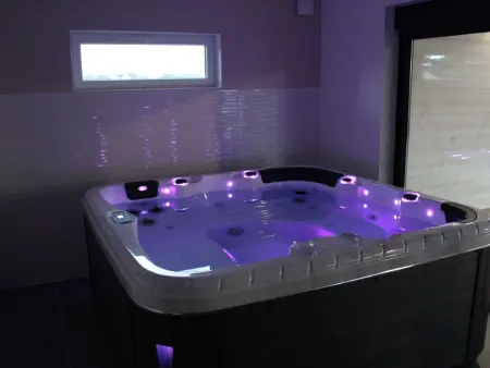 Villa Ty Rohou Bras à Plouescat : piscine privée chauffée : photo 4