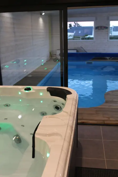 Villa Ty Rohou Bras à Plouescat : piscine privée chauffée : photo 17