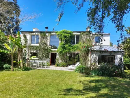 Location maison à Brest, Großes Familienhaus mit schön angelegtem Garten