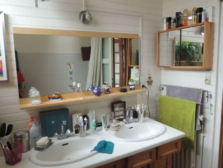 Großes Familienhaus mit schön angelegtem Garten, Maison 15 personnes à Brest : photo 21