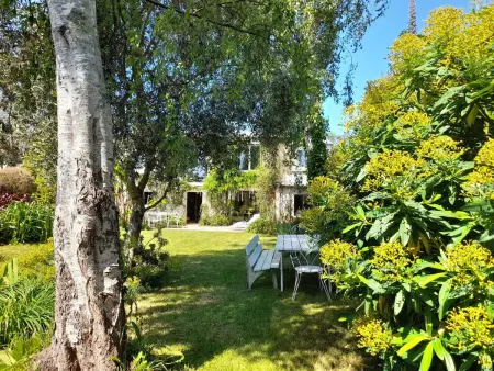 Großes Familienhaus mit schön angelegtem Garten, Maison 15 personnes à Brest : photo 39