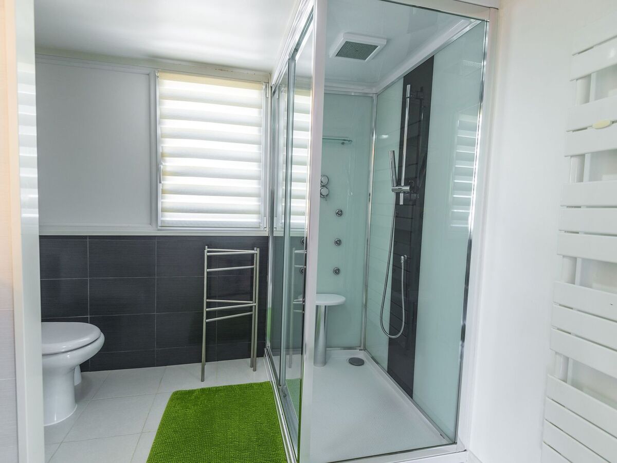Maison 4 chambres à Brest, jardin clos et stationnement - Photo 17