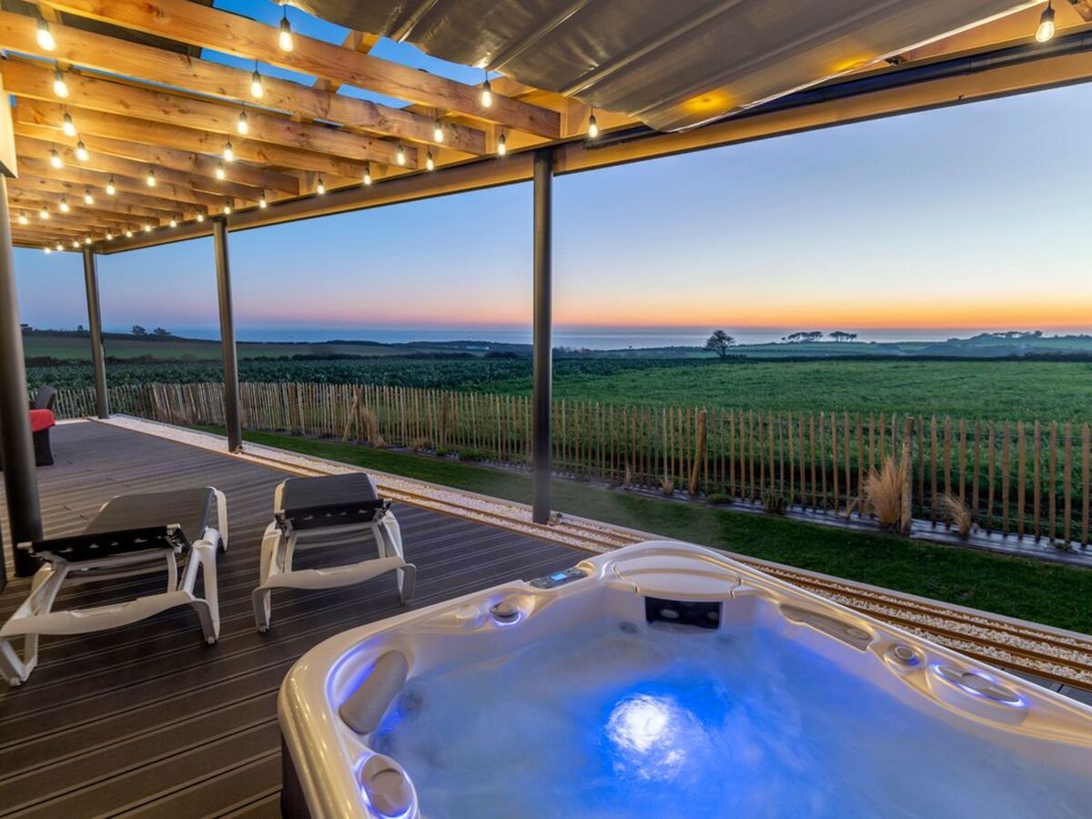 Maison vue mer avec spa privatif à Plougonvelin - Photo 1