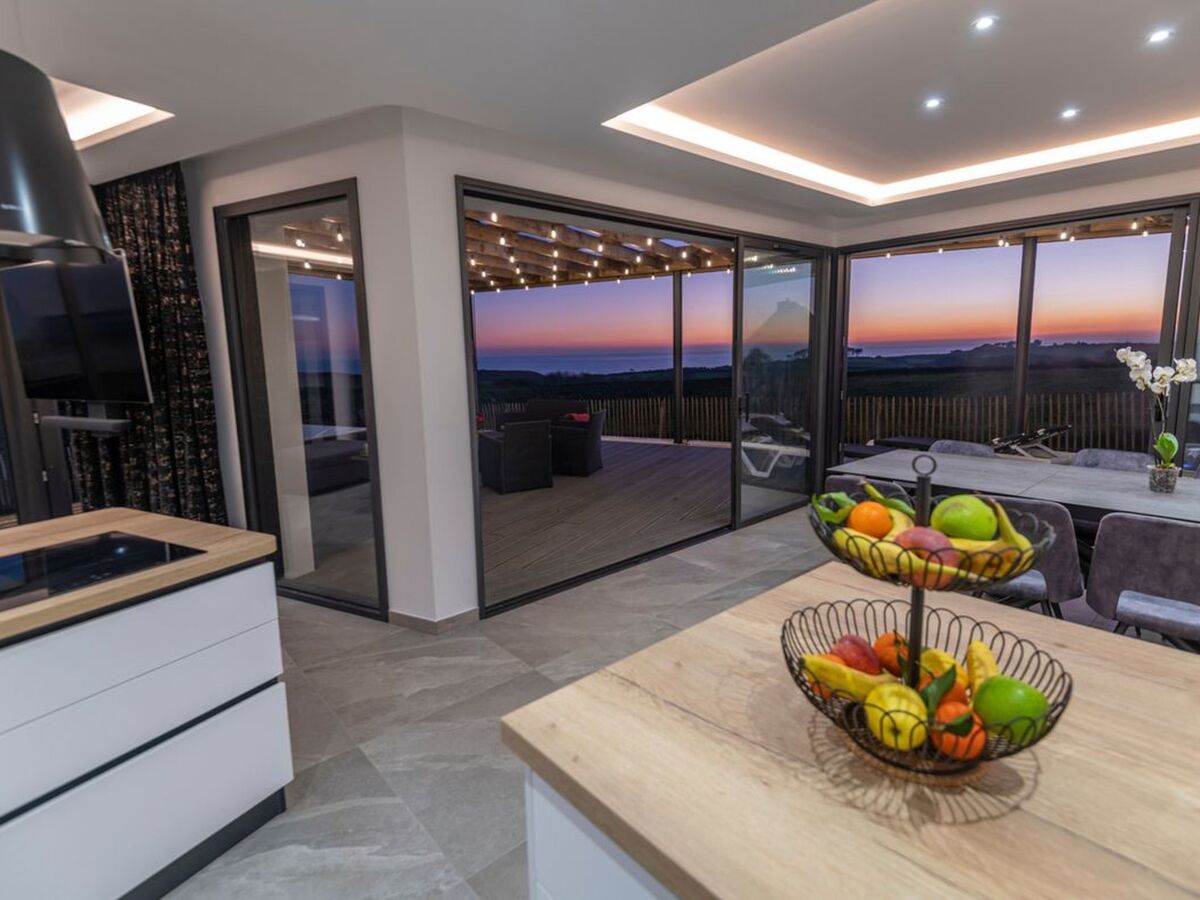 Maison vue mer avec spa privatif à Plougonvelin - Photo 3