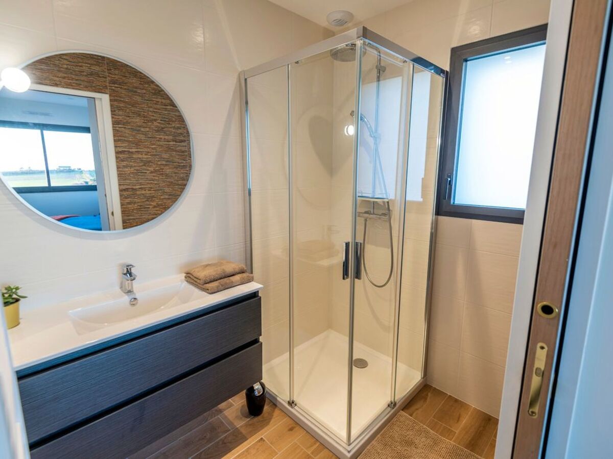 Maison vue mer avec spa privatif à Plougonvelin - Photo 25