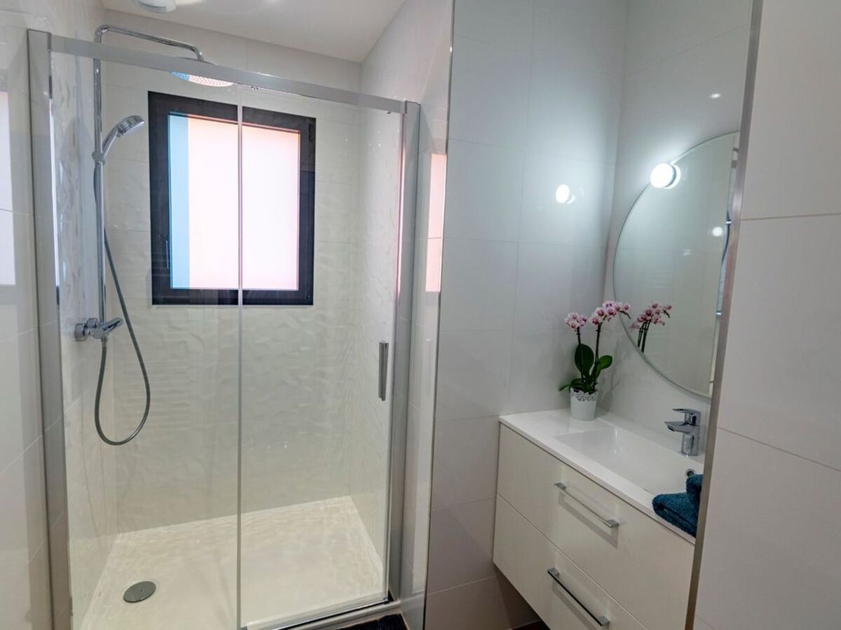Maison vue mer avec spa privatif à Plougonvelin - Photo 29