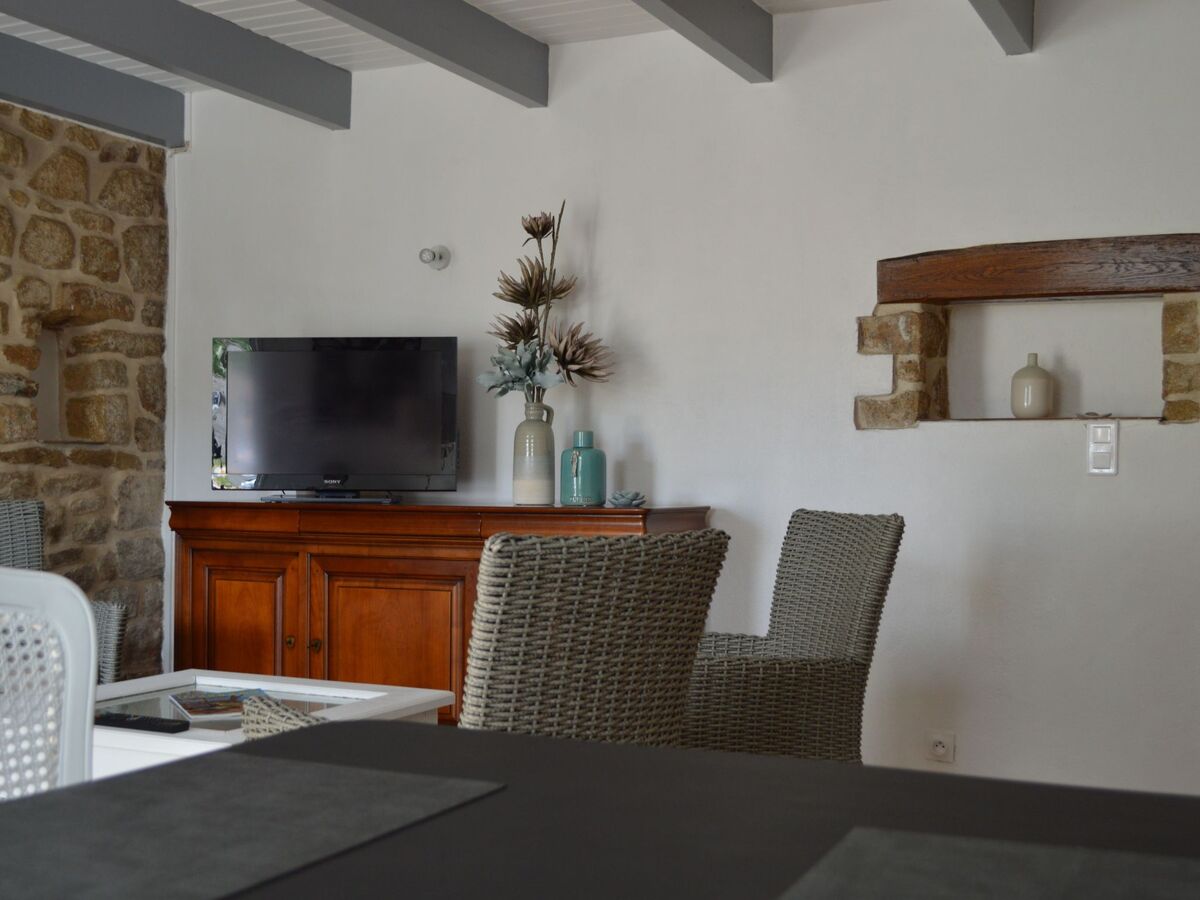 Maison bretonne avec jardin et barbecue à Plonevez-Porzay - Photo 5