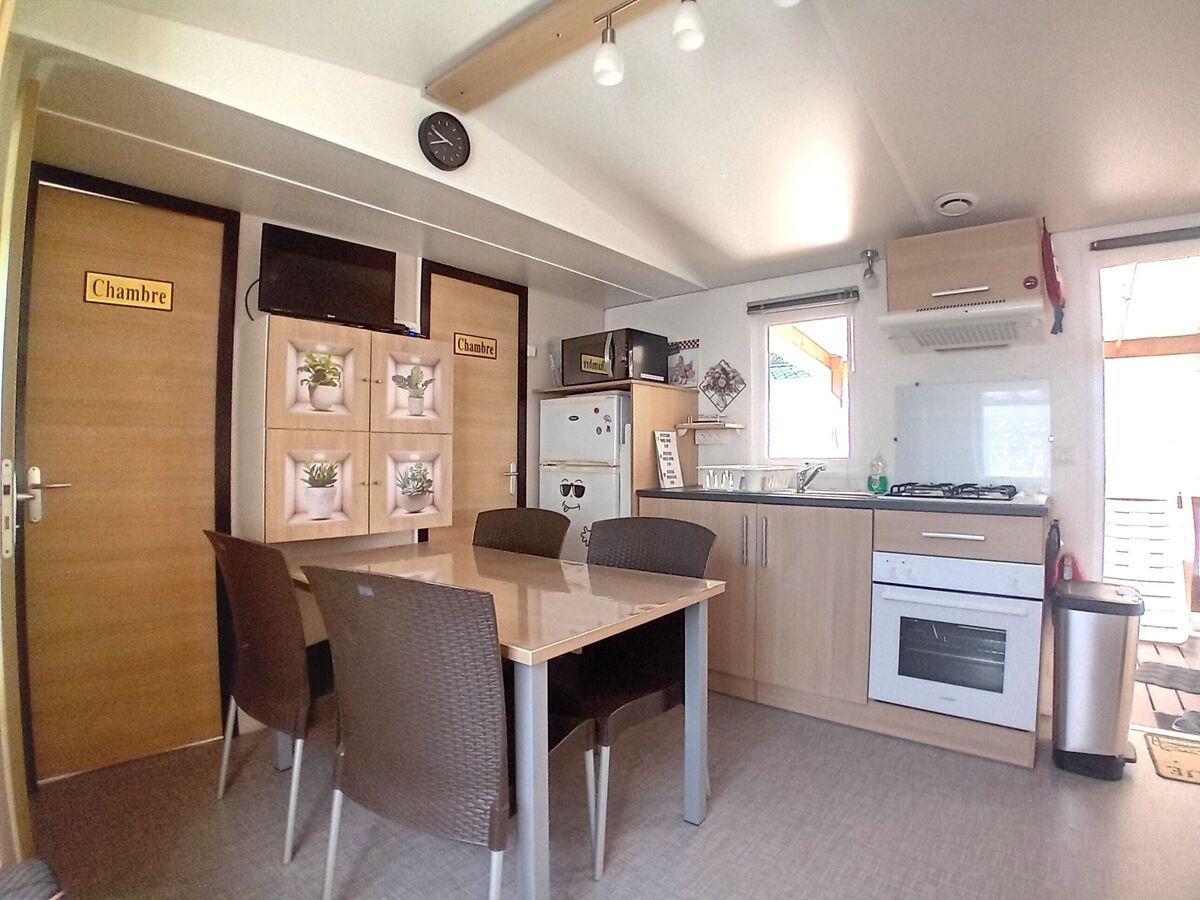 Mobilhome 3 chambres à Saint-Jean-de-Monts, camping 4* - Photo 4