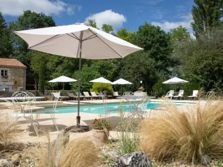 Le Petit Moulin - Demeure 24 pers, 2 piscines chauffées : photo 8