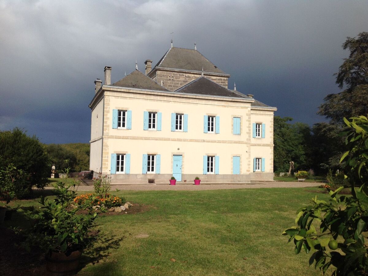 Le Clos Castaing, château sur la Dordogne avec piscine débordement - Photo 27