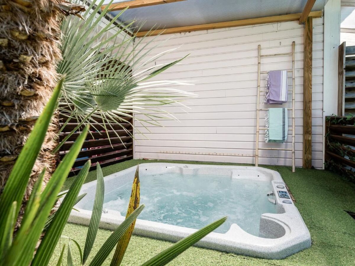 Villa Eden Bleu – Maison 2 ch, piscine chauffée et spa privé - Photo 16