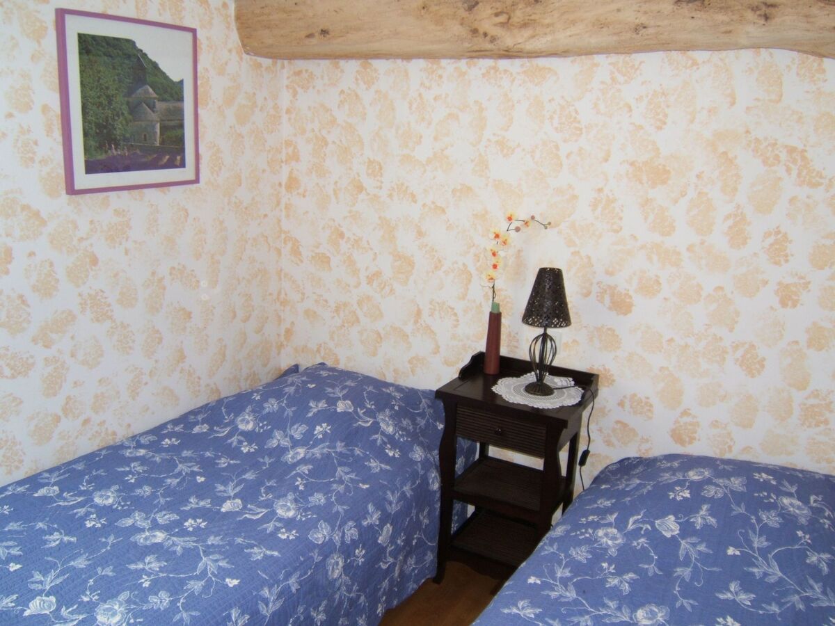 Chambre bergerie 18e siècle, parc 5000m² à Labruguière - Photo 5