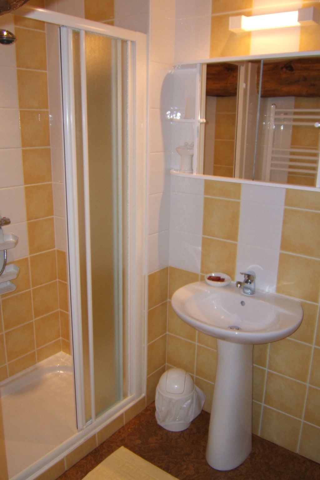 Chambre bergerie 18e siècle, parc 5000m² à Labruguière - Photo 7