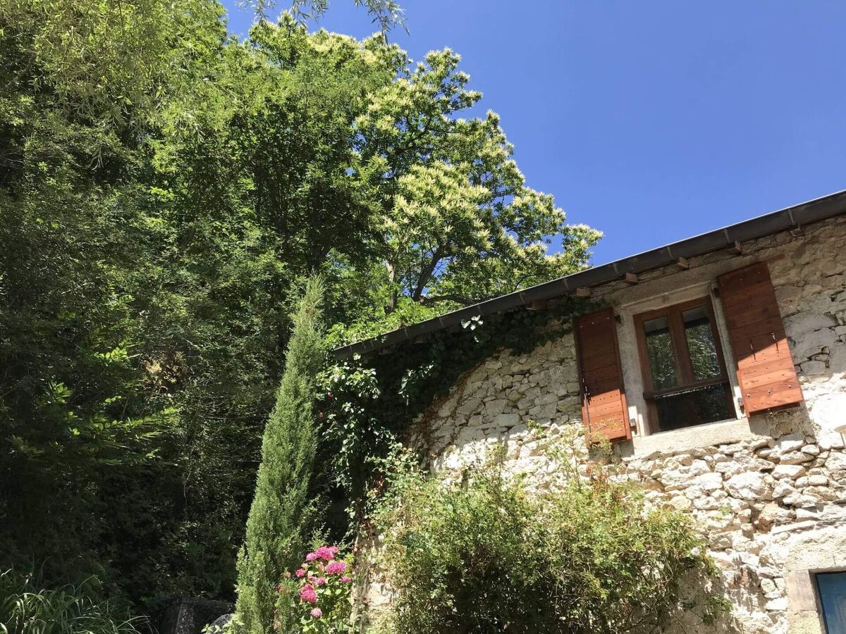 Moulin du 15e siècle à Ferrières - 42 m² - Photo 2