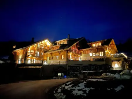 Chalet luxe 6 chambres, accès direct aux pistes à Villard Reculas : photo 46