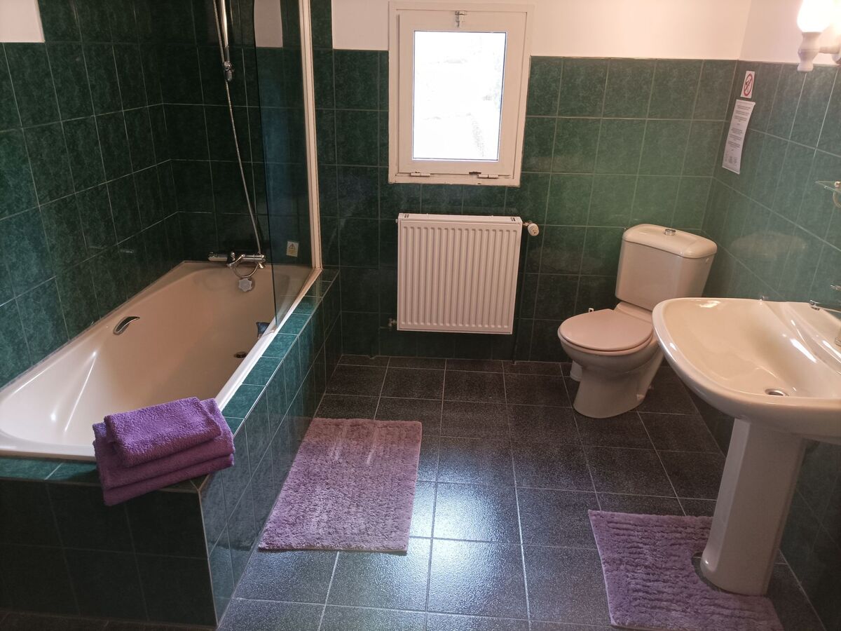 Maison 6 pers. avec piscine privée à Piégut Pluviers - Photo 9