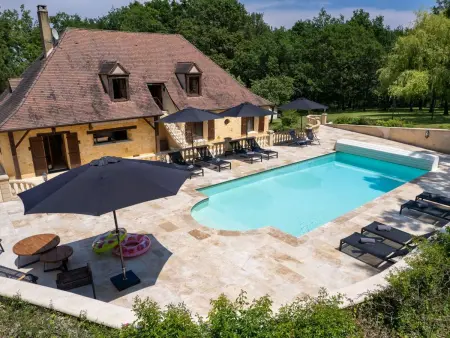 Location maison à Beaumont du Périgord, Luxus-Ferienhaus mit beheiztem Pool in der Dordogne