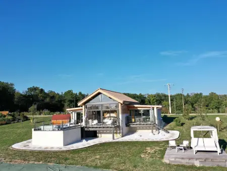 Rêverie en Périgord – Lodge spa et piscine à Eymet : photo 23