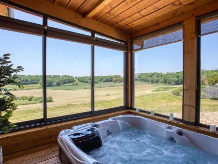 L'Orée du Bois – Lodge avec spa et piscine : photo 8