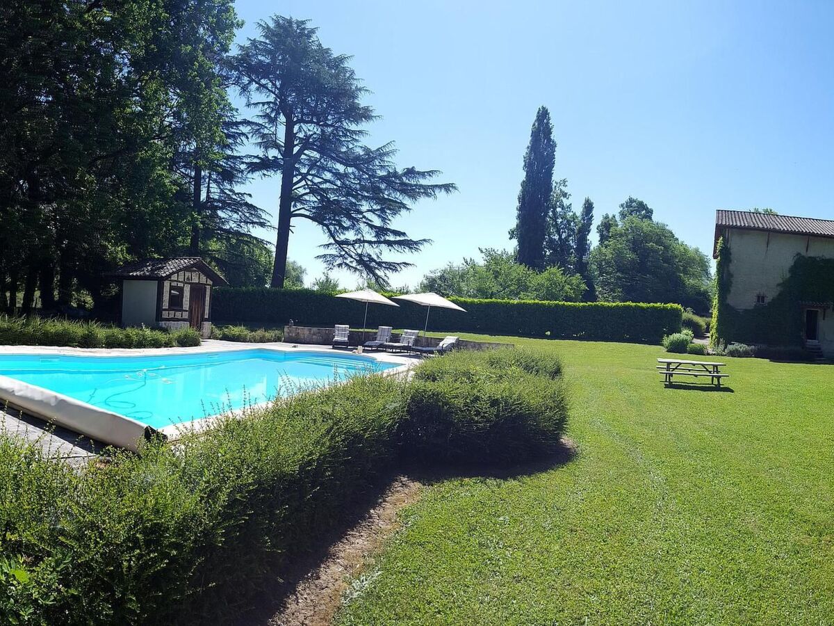 Le Pavillon – Maison avec piscine privée au parc du château - Photo 2