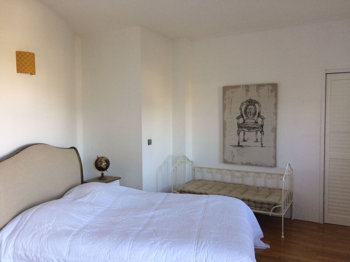Villa Bolero – Maison à dôme et patio, piscine, St Cyr sur Loire - Photo 25