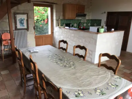 Maison XVIe siècle, 3 chambres 3 salles de bain à Beaumont-en-Véron : photo 4