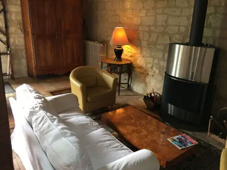 Maison XVIe siècle, 3 chambres 3 salles de bain à Beaumont-en-Véron : photo 7