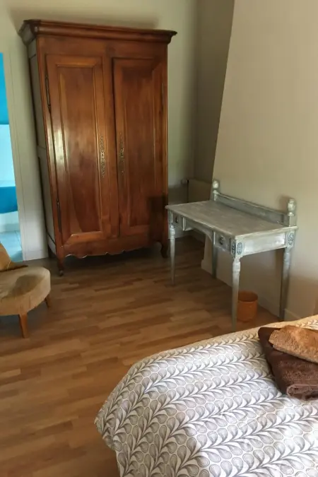 Maison XVIe siècle, 3 chambres 3 salles de bain à Beaumont-en-Véron : photo 17