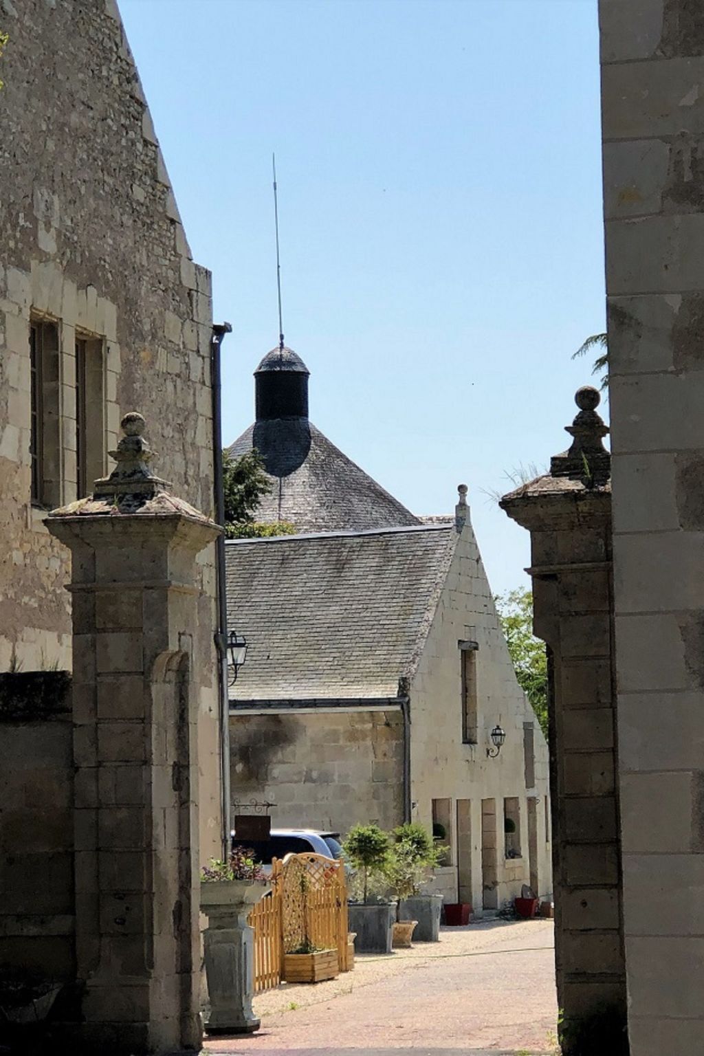 Duplex troglodyte 90m² avec piscine à Azay-le-Rideau - Photo 18