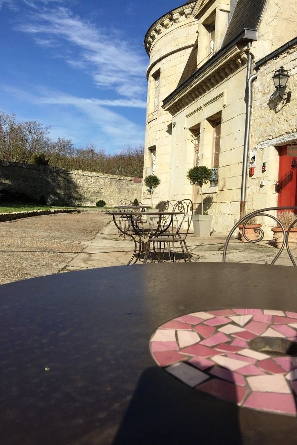 Duplex troglodyte 100m² avec piscine à Azay-le-Rideau - Photo 6