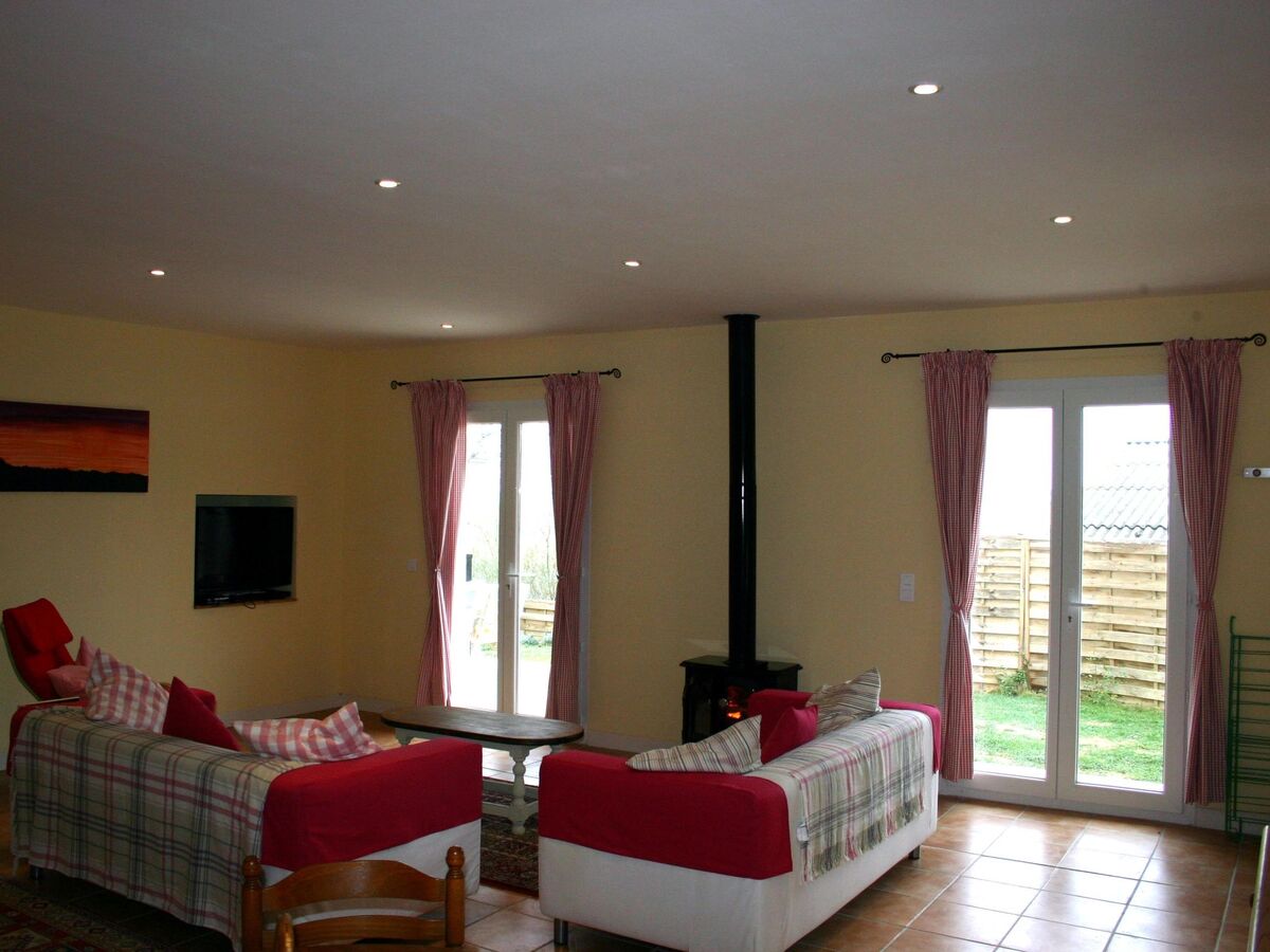 Maison 2 chambres avec piscine à Villautou - Photo 7