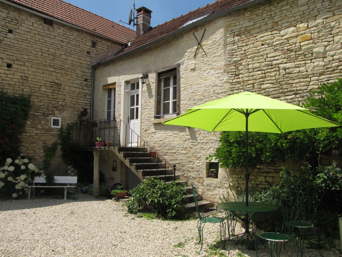 Les Moinillons – Maison piscine chauffée Ancy-le-Franc - Photo 2