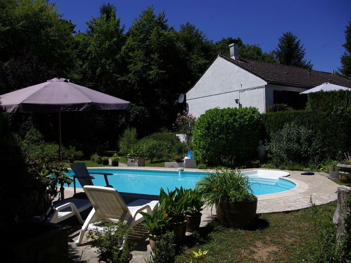 Maison Burgundy piscine chauffée, 3000m² jardin clos - Photo 3