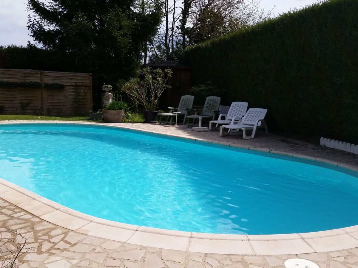 Maison Burgundy piscine chauffée, 3000m² jardin clos - Photo 4