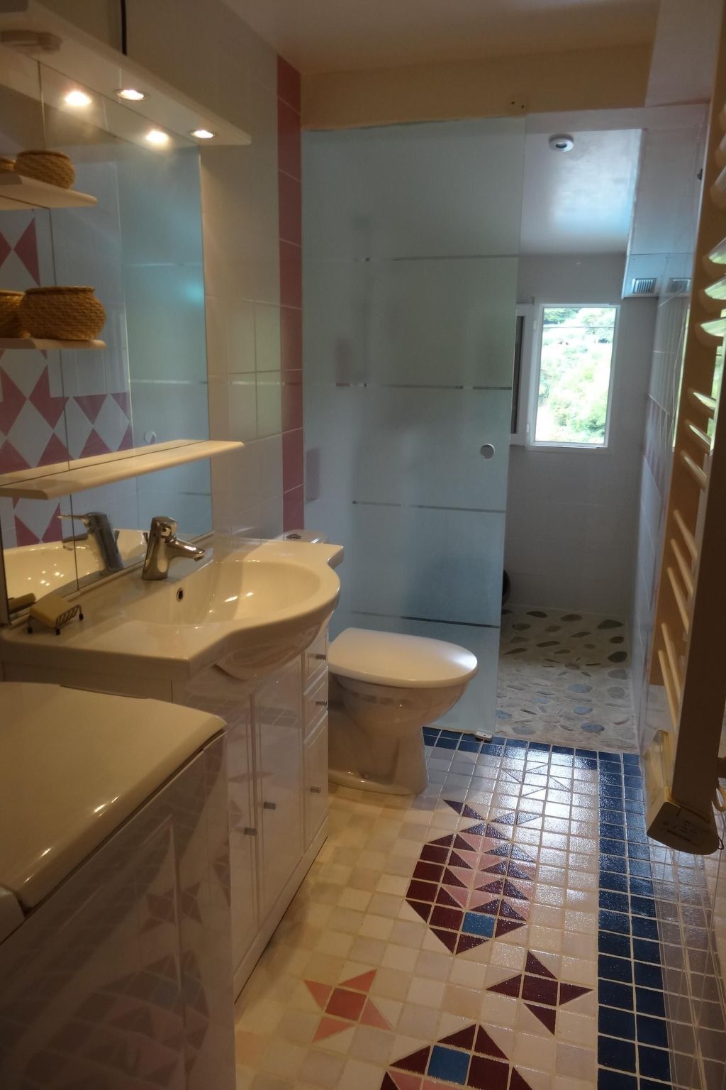 La Source – Maison 7 pers. avec piscine à Banne - Photo 11