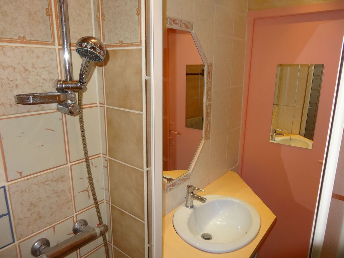 Maison 70m² avec piscine privée à Banne - Photo 8