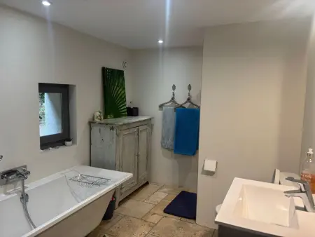 Dorfhaus in provencal mit Pool, Maison 7 personnes à Chamaret - Photo 13