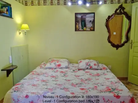 Maison 3 chambres piscine privée sud Ardèche : photo 9