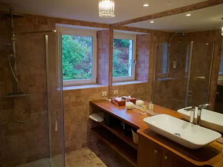 Mas Saint-Esprit : maison 7 chambres, piscine et histoire en Ardèche : photo 11
