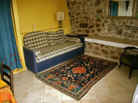 Mas Saint-Esprit : maison 7 chambres, piscine et histoire en Ardèche : photo 24
